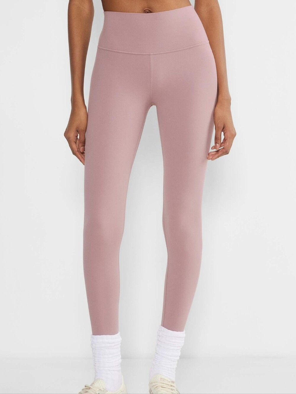 TNA Aritzia NWT Tna CHILL Atmosphere Mid Rise 7/8 Legging Size Medium